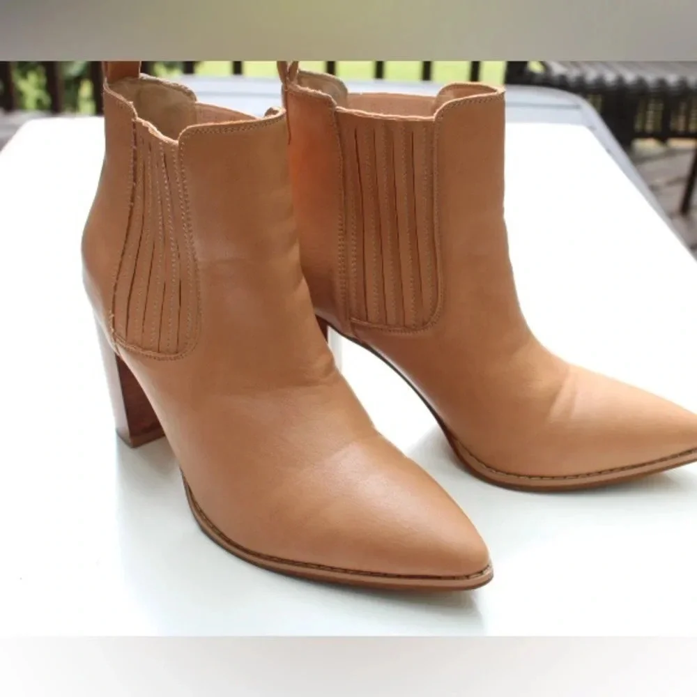 Oasis society ankle boots